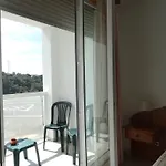 ゲストハウス Descansa Pernas