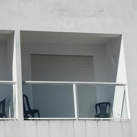 Hospedaria Descansa Pernas 몬시크
