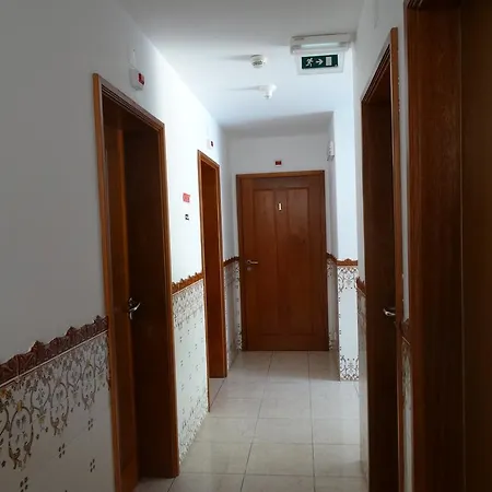 Descansa Pernas 招待所 蒙希克